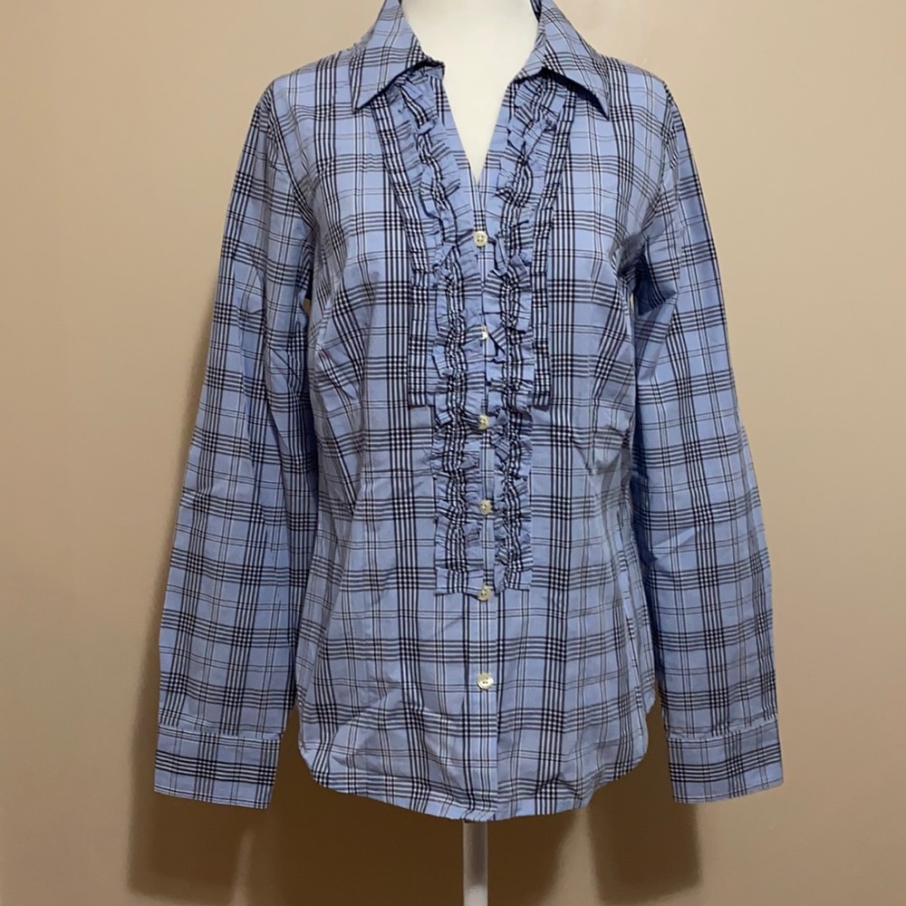 Van Heusen Button down shirt